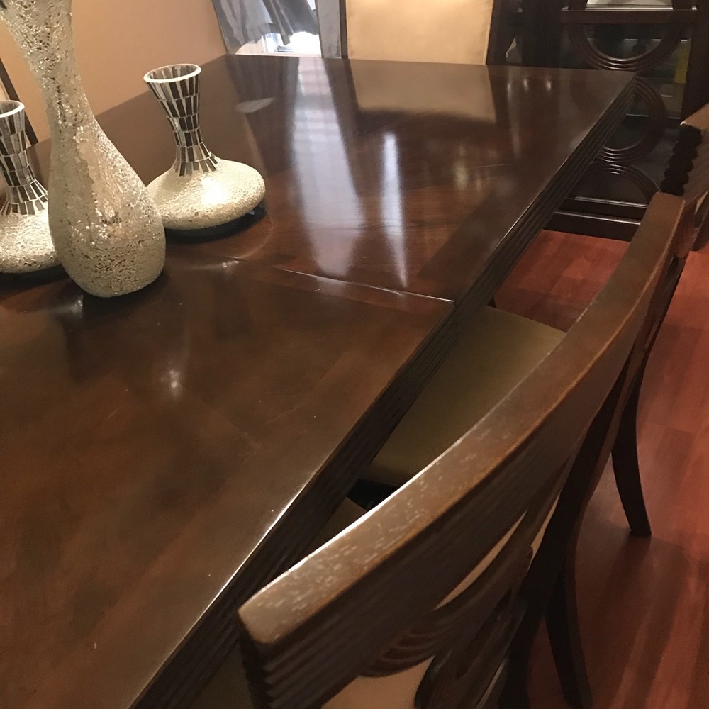 Dinette Set - Picture 6 of 7